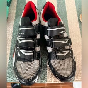 Venzo Black and Red Cycling Shoes